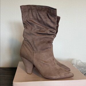 Tan Heeled Boots with Elegant Design